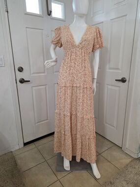A Collective Story Peach Floral Tiered Maxi Dress with V-Neck